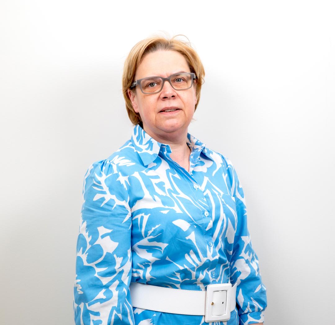 Heidi Mussly_03_cropped.jpg 